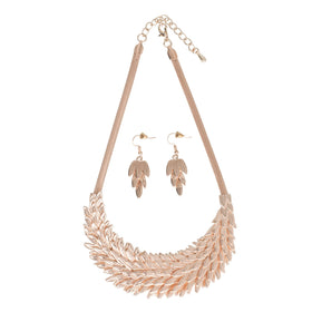 Zelta lapa - kaklarota