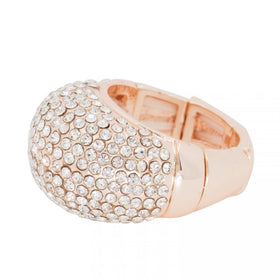 Sievišķības pieskāriens - gredzens