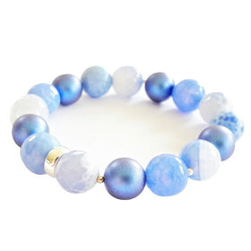 Zili balta ahāta rokassprādze